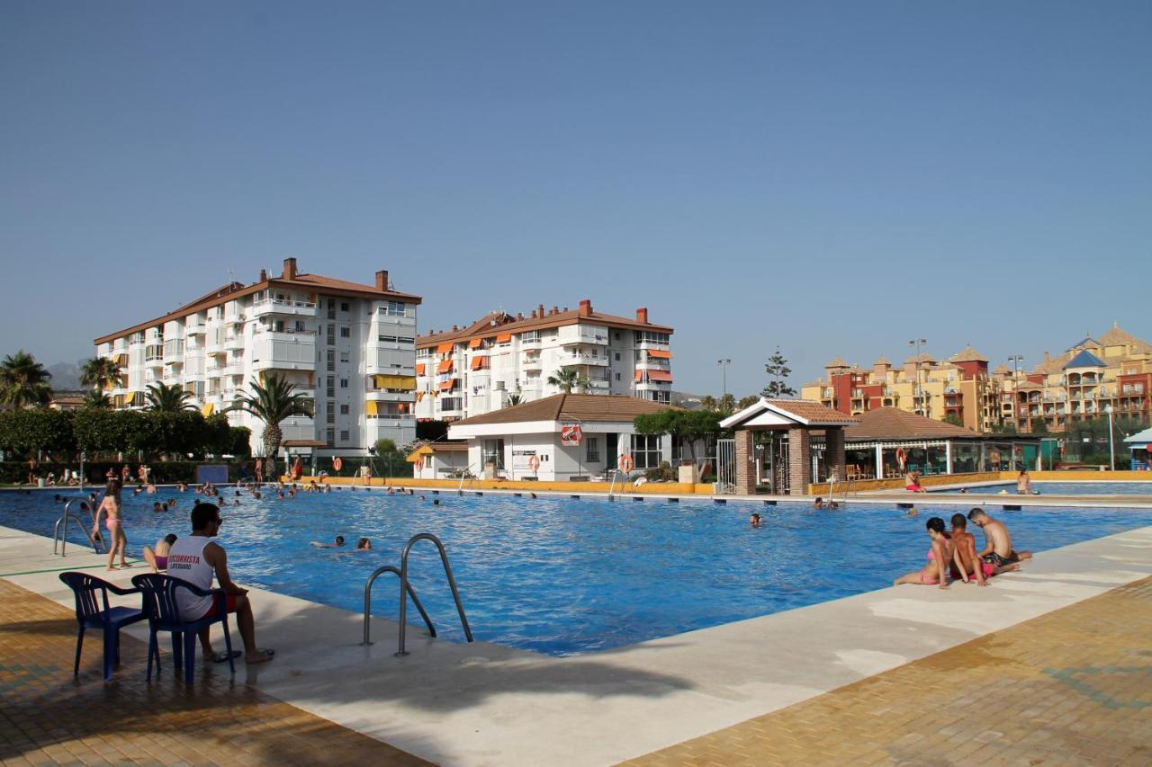 Torroxcostaholiday Екстер'єр фото